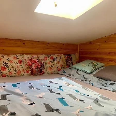 Tiny House - V Rezi U Prahy Husinec (Prague-East)