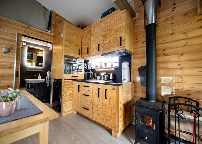 Tiny House - V Rezi U Prahy * Husinec (Prague-East)