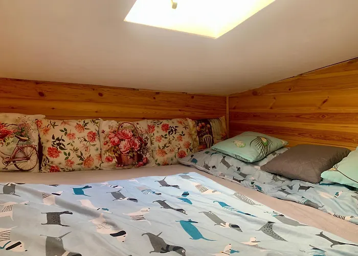 Tiny House - V Rezi U Prahy Husinec (Prague-East)