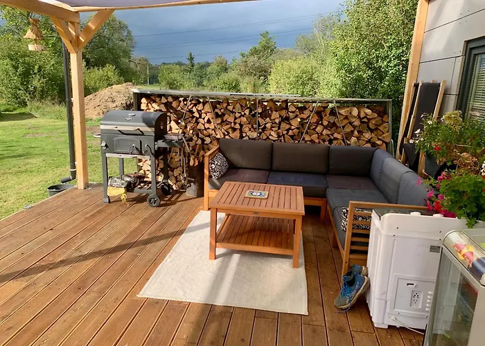 Tiny House - V Rezi U Prahy Lägenhet